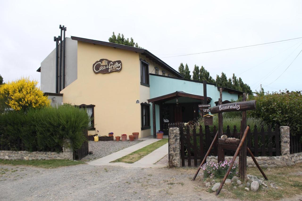 Casa De Grillos El Calafate Exterior photo