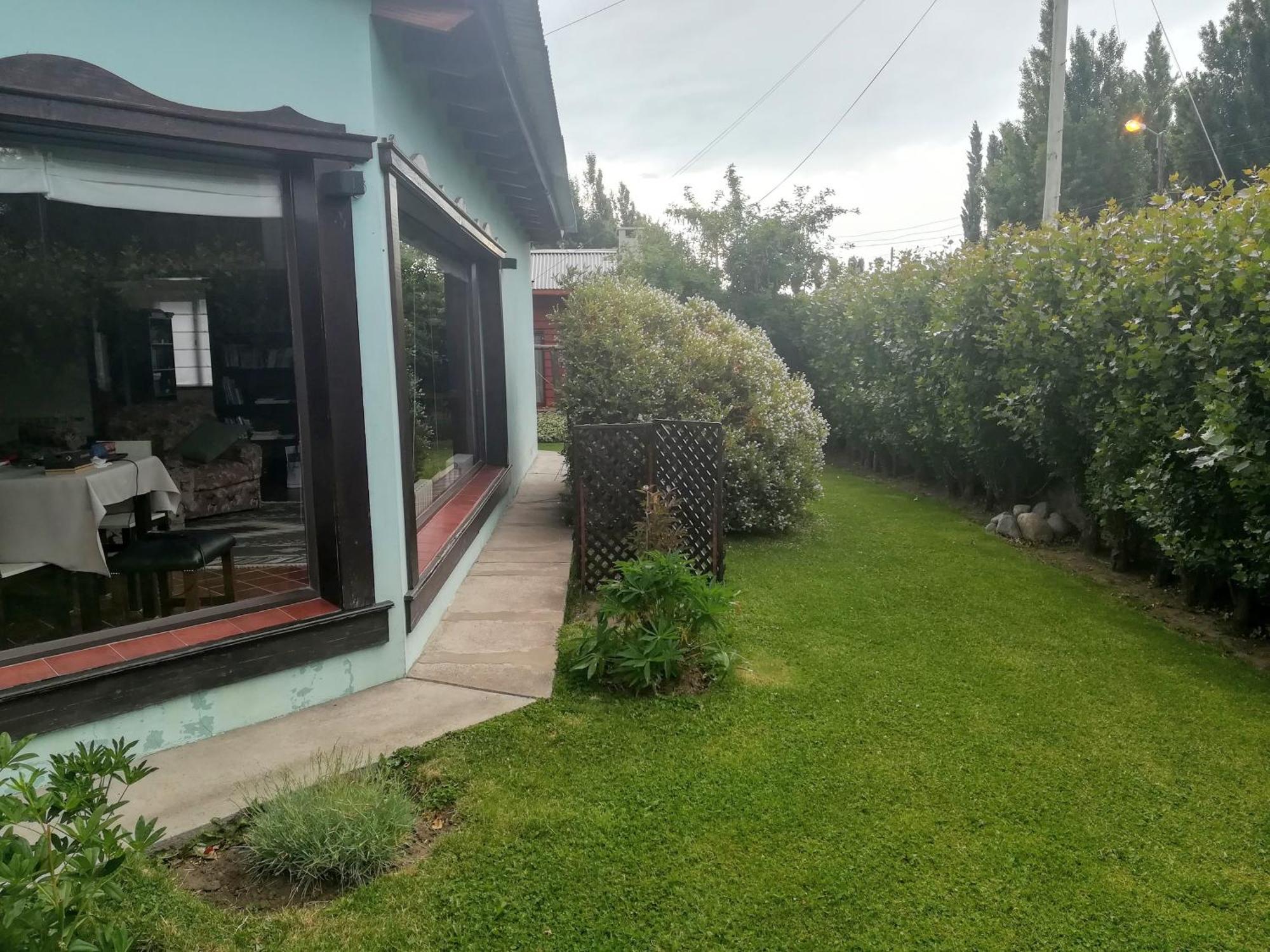 Casa De Grillos El Calafate Exterior photo